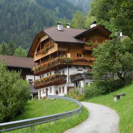 Ferienwohnung Gedrarzerhof Lüsen Exterior foto