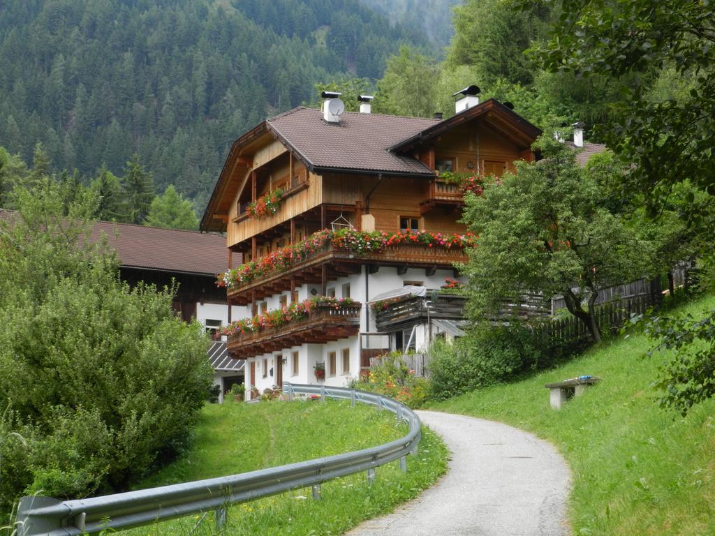 Ferienwohnung Gedrarzerhof Lüsen Exterior foto